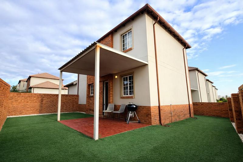 3 Bedroom Property for Sale in The Reeds Gauteng
