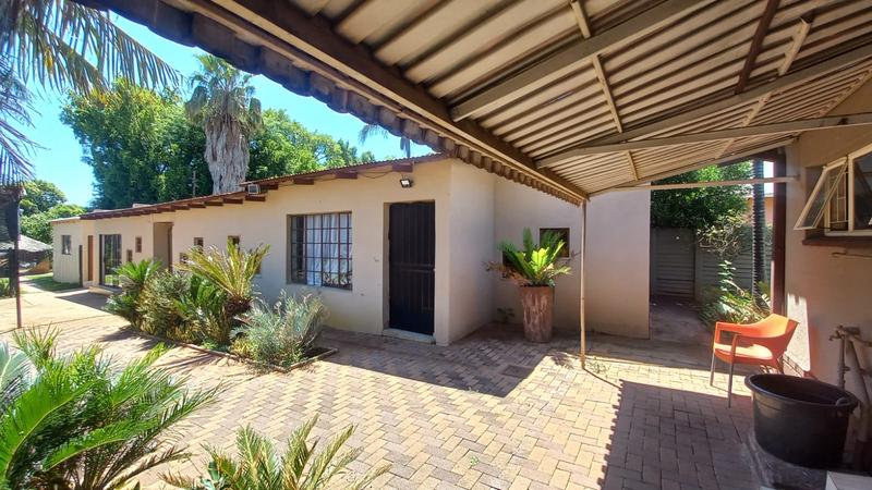 2 Bedroom Property for Sale in Claremont Gauteng