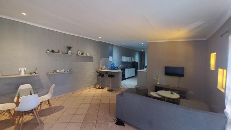 2 Bedroom Property for Sale in Claremont Gauteng