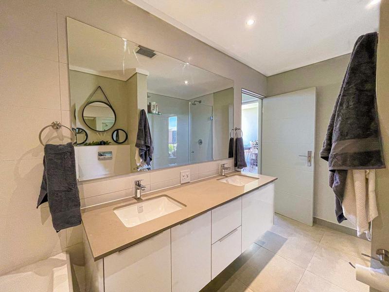 To Let 2 Bedroom Property for Rent in Ascend to Midstream Gauteng