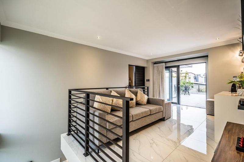 4 Bedroom Property for Sale in Midstream Ridge Gauteng