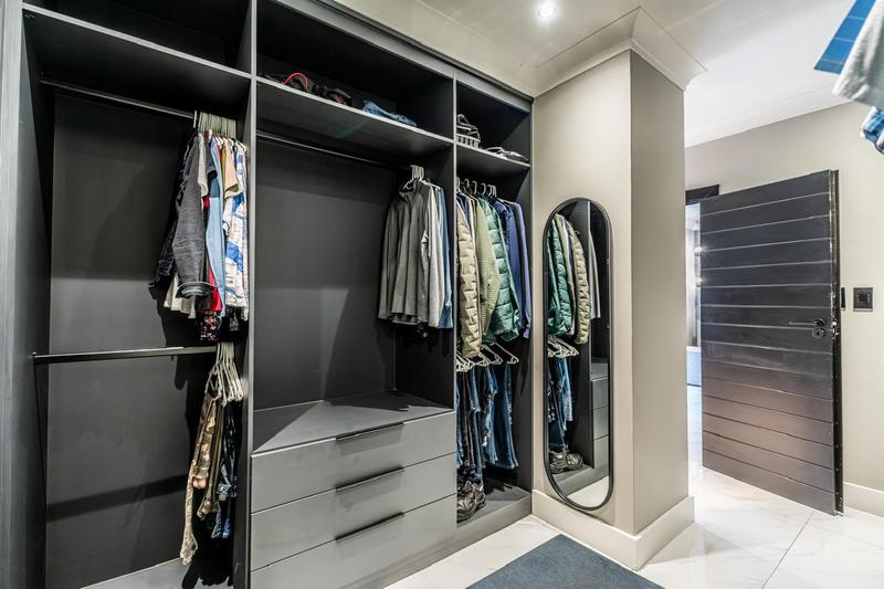 4 Bedroom Property for Sale in Midstream Ridge Gauteng