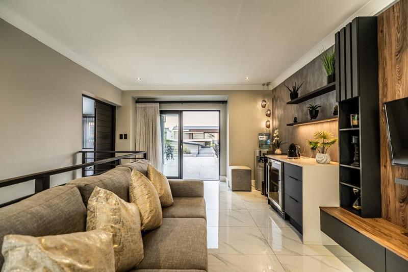 4 Bedroom Property for Sale in Midstream Ridge Gauteng