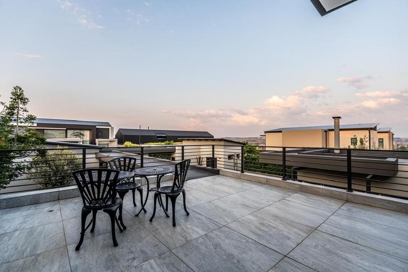 4 Bedroom Property for Sale in Midstream Ridge Gauteng