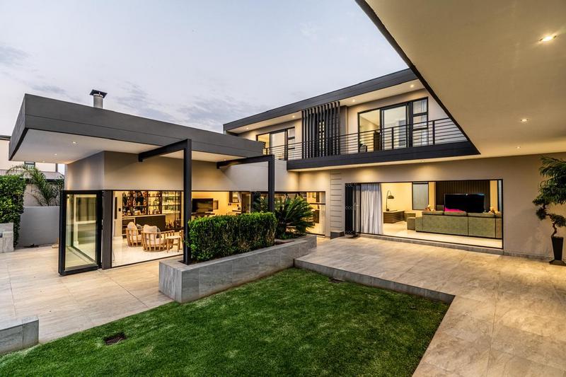 4 Bedroom Property for Sale in Midstream Ridge Gauteng