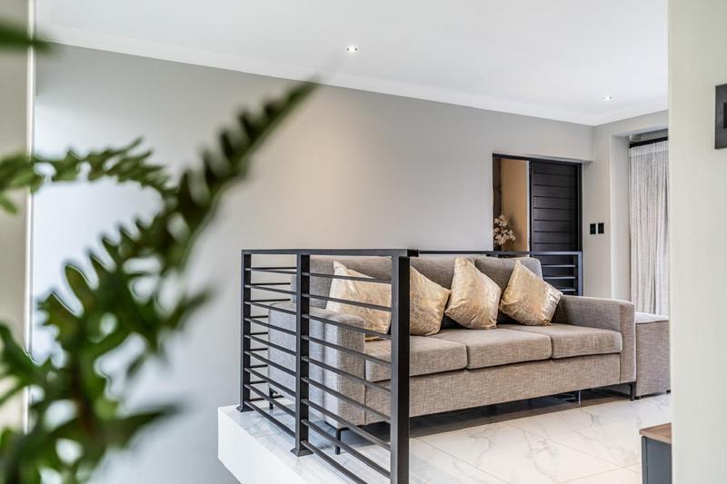 4 Bedroom Property for Sale in Midstream Ridge Gauteng