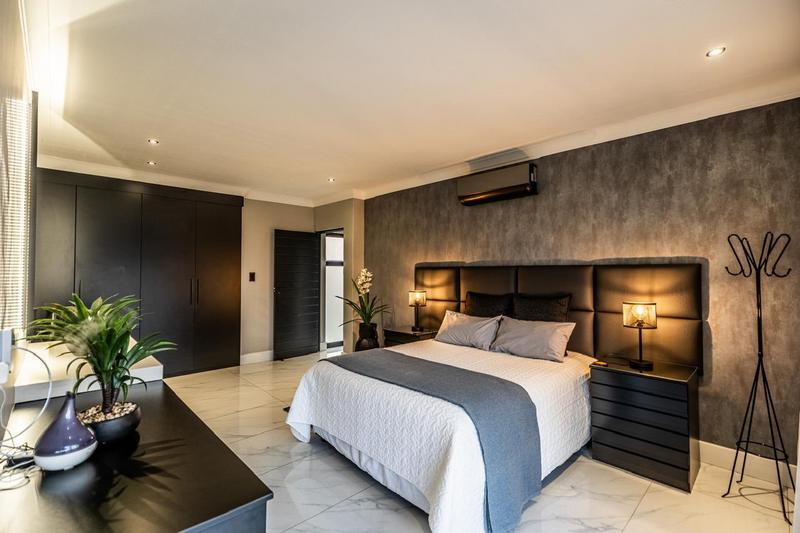 4 Bedroom Property for Sale in Midstream Ridge Gauteng