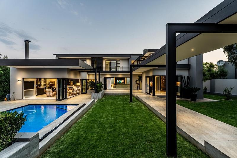 4 Bedroom Property for Sale in Midstream Ridge Gauteng