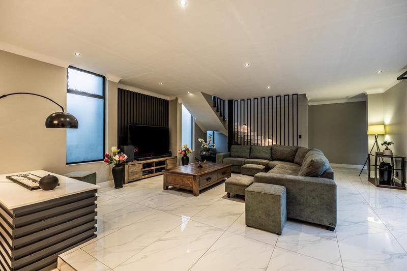 4 Bedroom Property for Sale in Midstream Ridge Gauteng