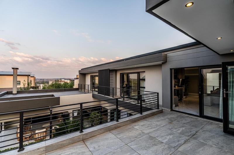 4 Bedroom Property for Sale in Midstream Ridge Gauteng