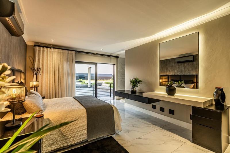 4 Bedroom Property for Sale in Midstream Ridge Gauteng