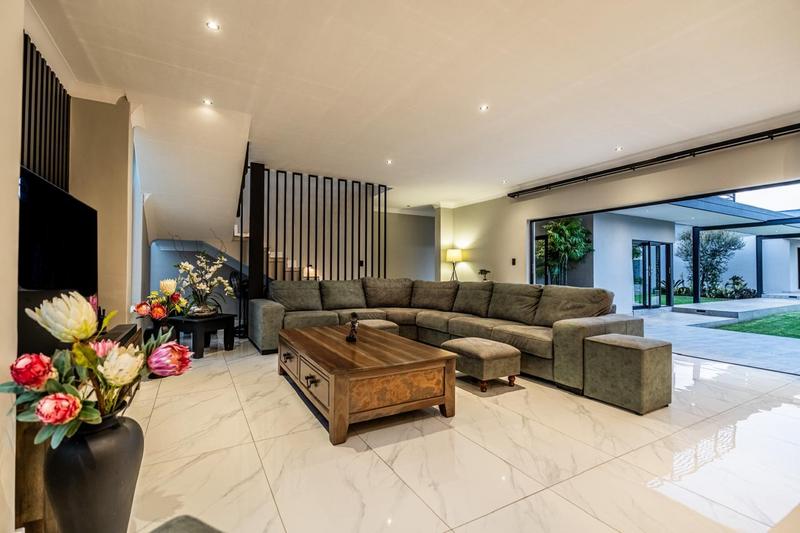 4 Bedroom Property for Sale in Midstream Ridge Gauteng