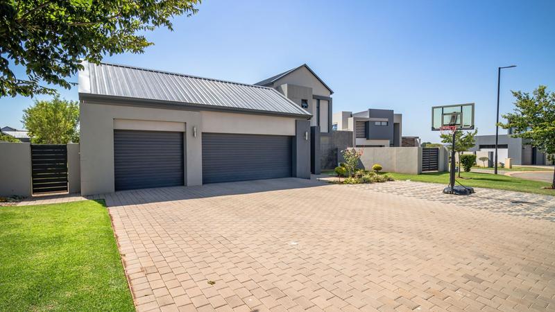 4 Bedroom Property for Sale in Midstream Meadows Gauteng