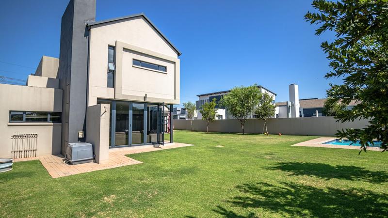 4 Bedroom Property for Sale in Midstream Meadows Gauteng