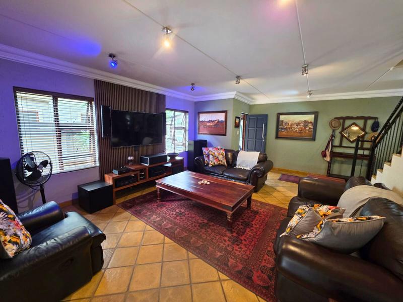 4 Bedroom Property for Sale in Glen Marais Gauteng