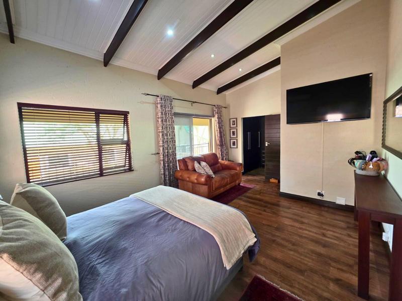 4 Bedroom Property for Sale in Glen Marais Gauteng