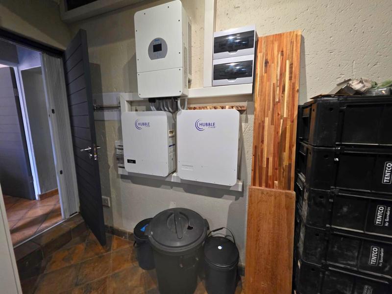 4 Bedroom Property for Sale in Glen Marais Gauteng