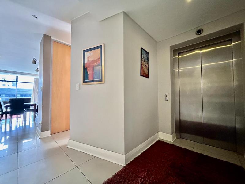 To Let 2 Bedroom Property for Rent in Sandown Gauteng