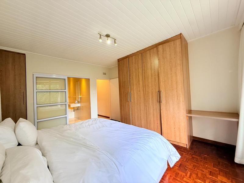 To Let 2 Bedroom Property for Rent in Sandown Gauteng