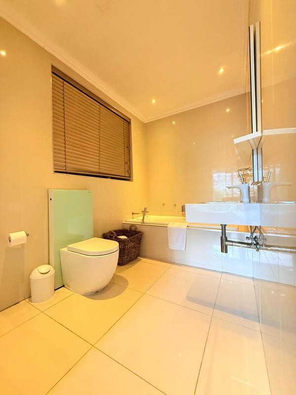 To Let 2 Bedroom Property for Rent in Sandown Gauteng