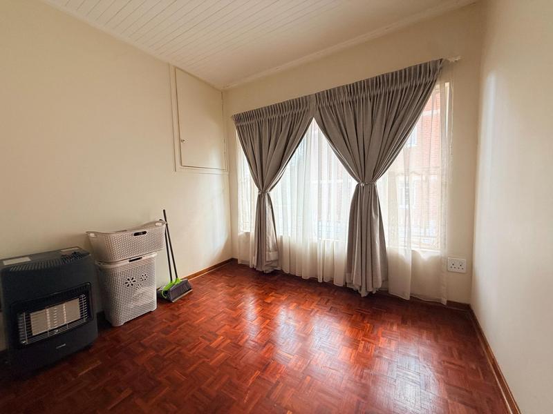 To Let 2 Bedroom Property for Rent in Sandown Gauteng