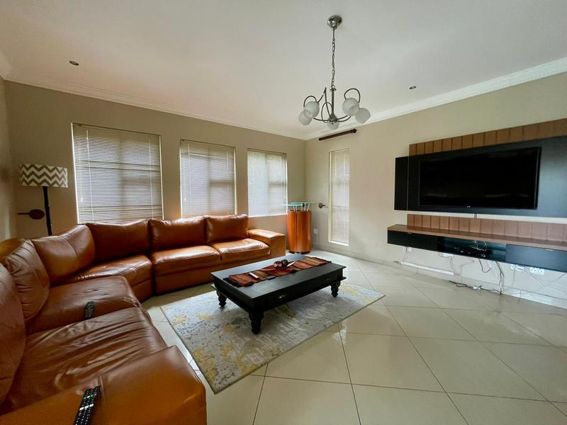 5 Bedroom Property for Sale in Willow Acres Gauteng