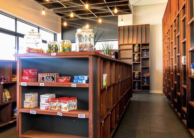 1 Bedroom Property for Sale in Silver Lakes Gauteng