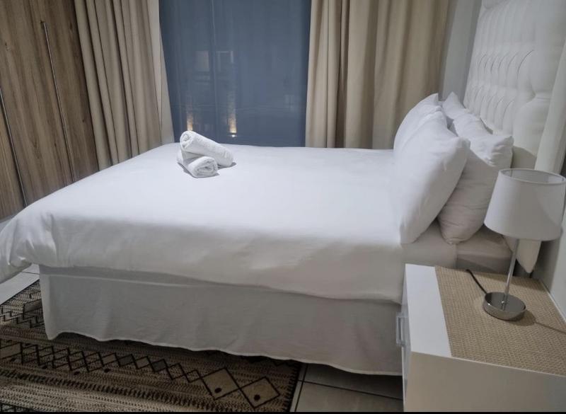 1 Bedroom Property for Sale in Silver Lakes Gauteng