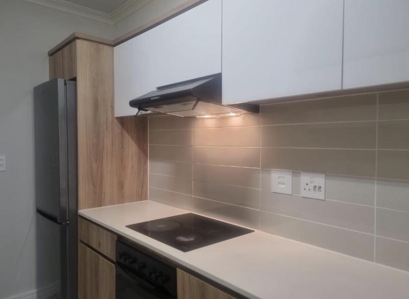 1 Bedroom Property for Sale in Silver Lakes Gauteng