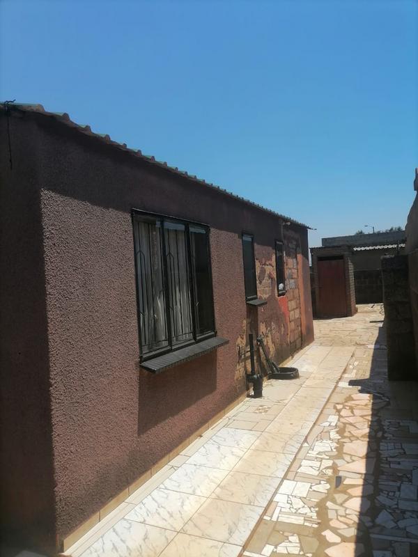 2 Bedroom Property for Sale in Palm Ridge Gauteng