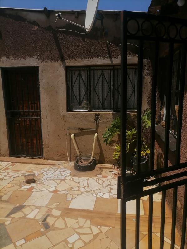 2 Bedroom Property for Sale in Palm Ridge Gauteng