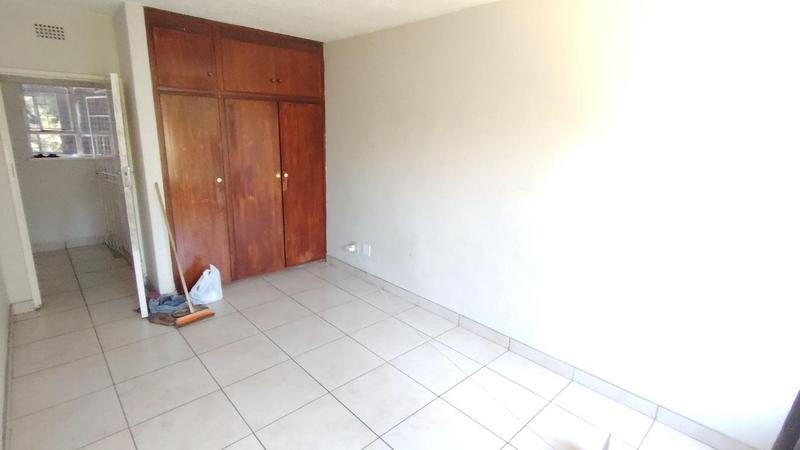 2 Bedroom Property for Sale in Kew Gauteng