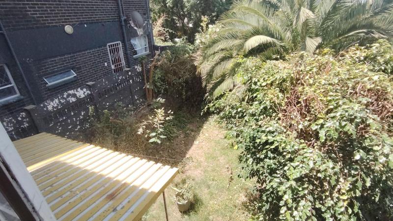 2 Bedroom Property for Sale in Kew Gauteng