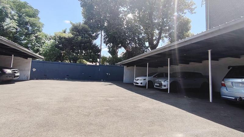 2 Bedroom Property for Sale in Kew Gauteng