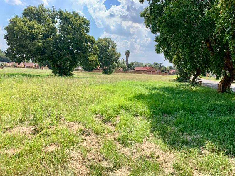 0 Bedroom Property for Sale in Klippoortjie Gauteng