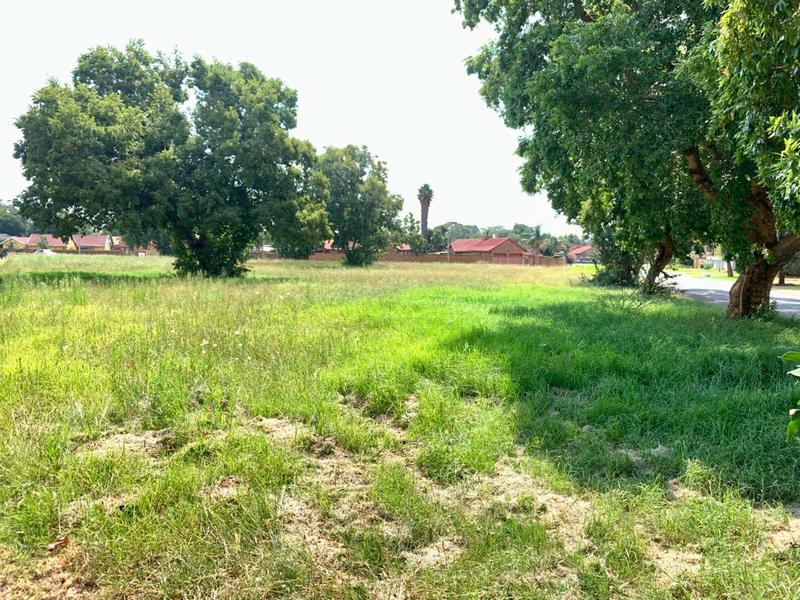 0 Bedroom Property for Sale in Klippoortjie Gauteng