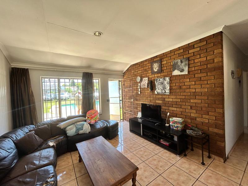 3 Bedroom Property for Sale in Sharon Park Gauteng