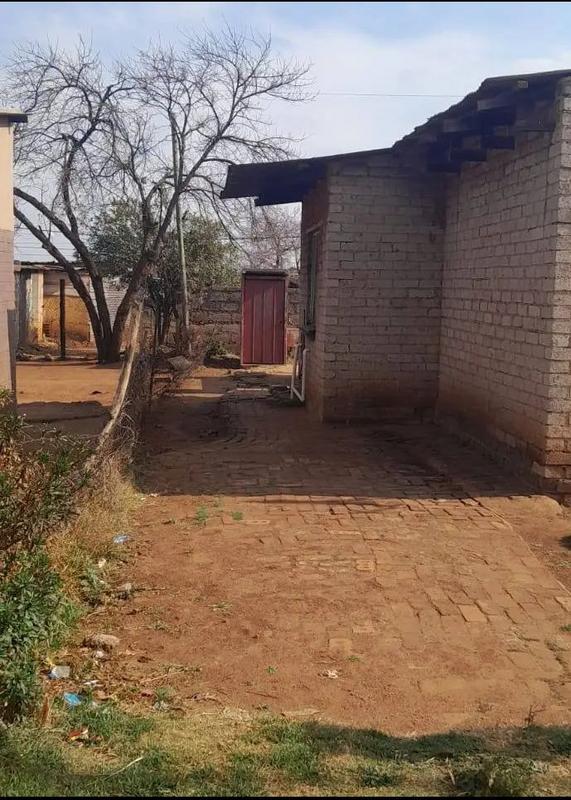 4 Bedroom Property for Sale in Vosloorus Gauteng