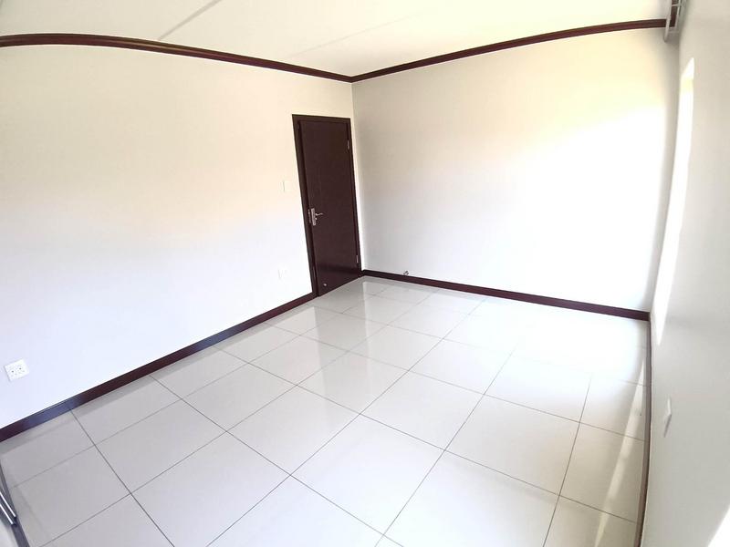 To Let 2 Bedroom Property for Rent in Fourways Gauteng