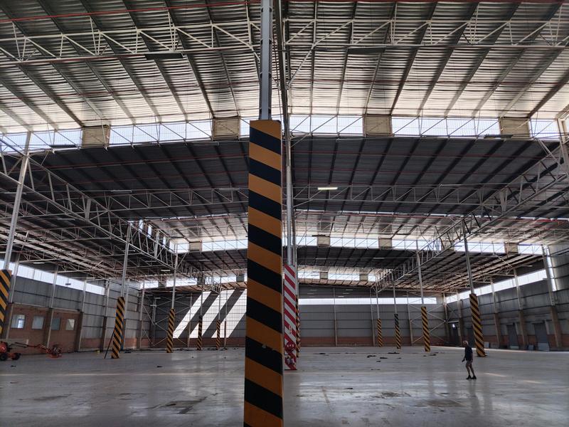 To Let commercial Property for Rent in Olifantsfontein Gauteng