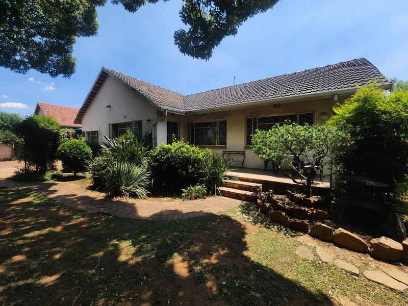 3 Bedroom Property for Sale in General Albertspark Gauteng
