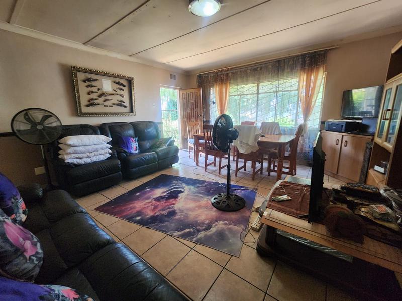 3 Bedroom Property for Sale in General Albertspark Gauteng