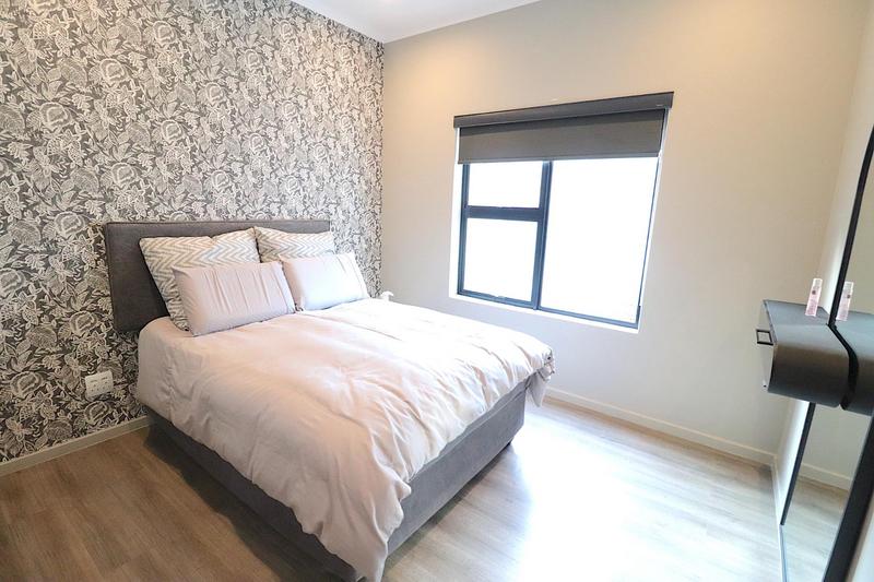 To Let 2 Bedroom Property for Rent in Rosebank Gauteng