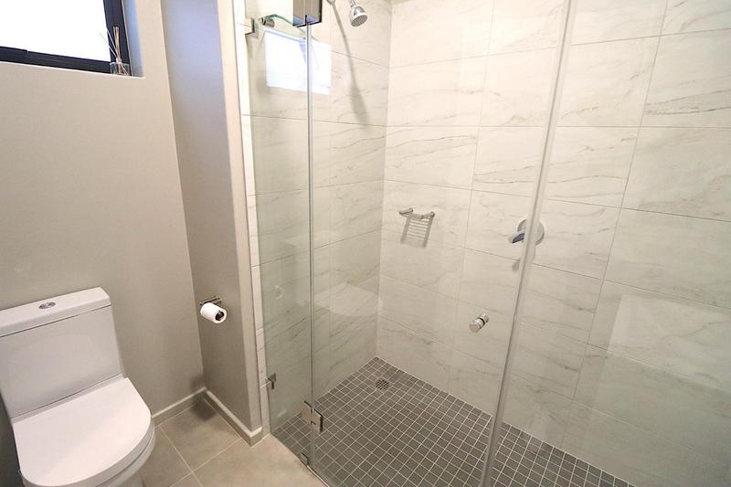 To Let 2 Bedroom Property for Rent in Rosebank Gauteng