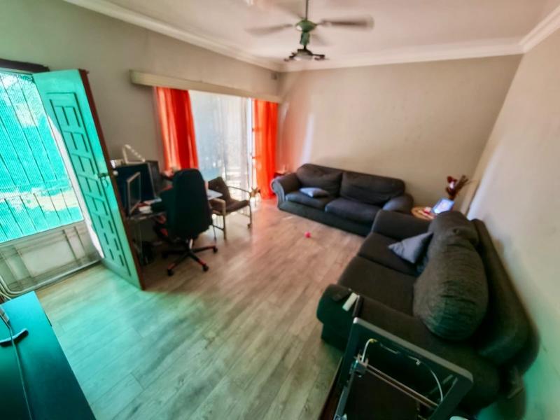 2 Bedroom Property for Sale in Vanderbijlpark Cw 6 Gauteng