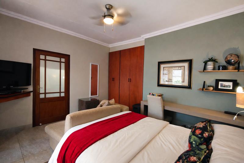 To Let 1 Bedroom Property for Rent in Waterkloof Ridge Gauteng