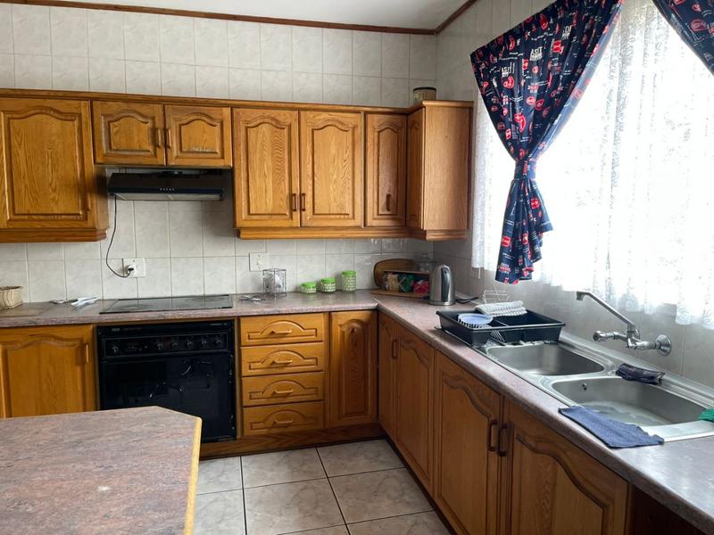 4 Bedroom Property for Sale in Vanderbijlpark SE 3 Gauteng