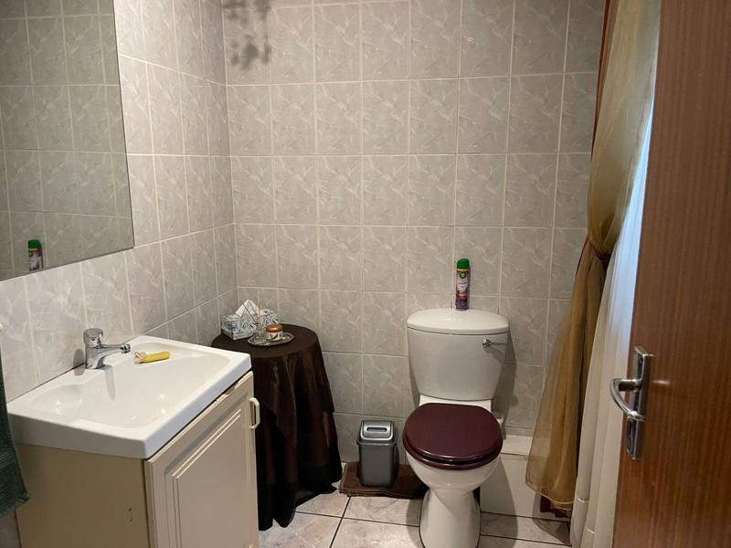 4 Bedroom Property for Sale in Vanderbijlpark SE 3 Gauteng