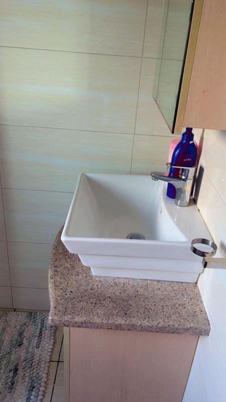 2 Bedroom Property for Sale in Noordwyk Gauteng