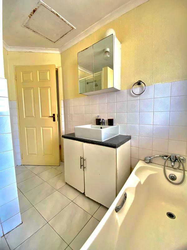 2 Bedroom Property for Sale in Northwold Gauteng